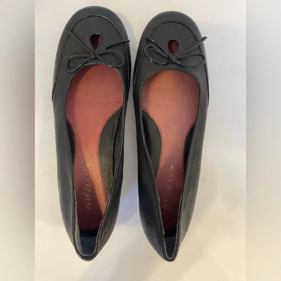 Aerosoles Black With Bow Slide-On Shoes Size 8 1/2 - Picture 8 of 10